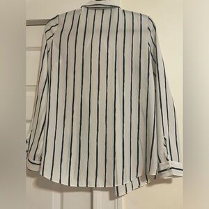 Lovely long sleeve blouse/shirt